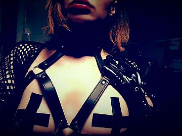 Dominatrix Miss Emma