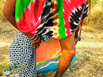 Outdoor Injoy Indian Dehati Bhabhi Nude In Sexy Saree Desi